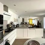 Maison De Charme Avec Piscine, Escapade, Détente La Rochelle (Charente-Maritime)
