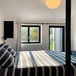 Сasa de vacaciones Maison De Charme Avec Piscine, Escapade, Détente