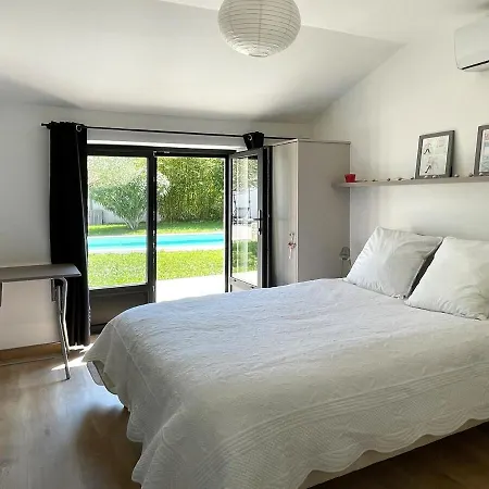 Maison De Charme Avec Piscine, Escapade, Detente 펜션 라로셸